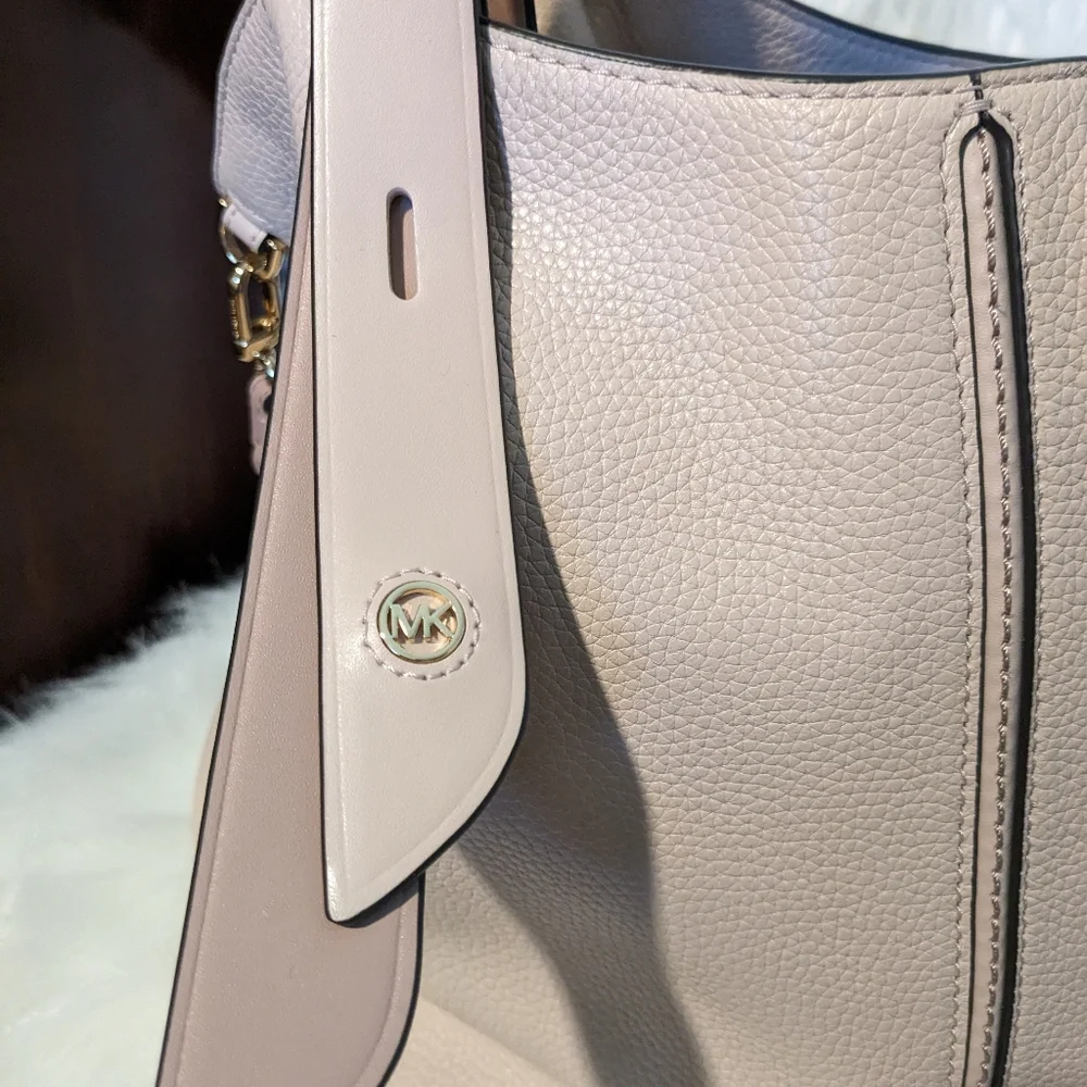 Michael Kors Downtown Astor - Picture 3 of 8